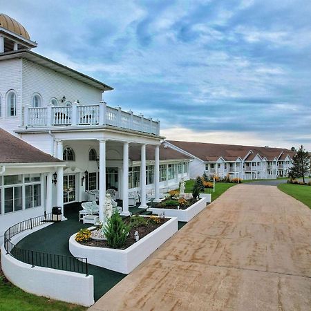 Four Seasons Island Resort Pembine Екстериор снимка